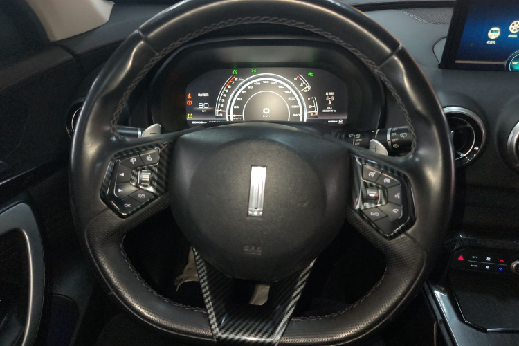 魏牌 VV7 2017款 2.0T 超豪型局部细节13