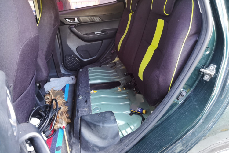 长安欧尚 奔奔E-Star 2021款 国民版 心怡版 （快充版）三元锂中控内饰7004