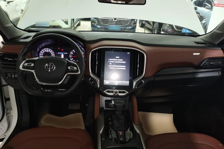 中华V6 2018款 1.5T 自动豪华型中控内饰12