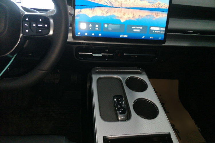 埃安 AION Y 2024款 Younger 星耀版局部细节18