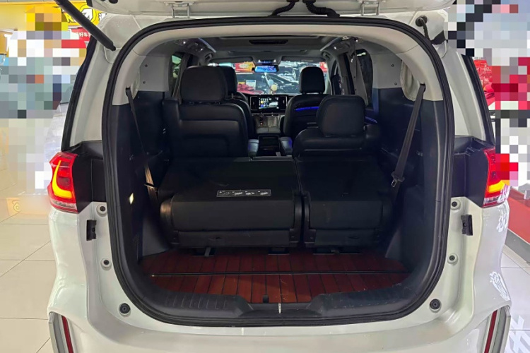 广汽传祺 传祺M8 2021款 大师系列 390T 至尊版中控内饰7005