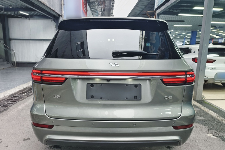 理想汽车 理想ONE 2020款 增程6座版车身外观6007