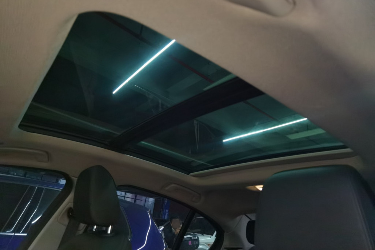 宝马1系 2018款 118i 运动型局部细节22