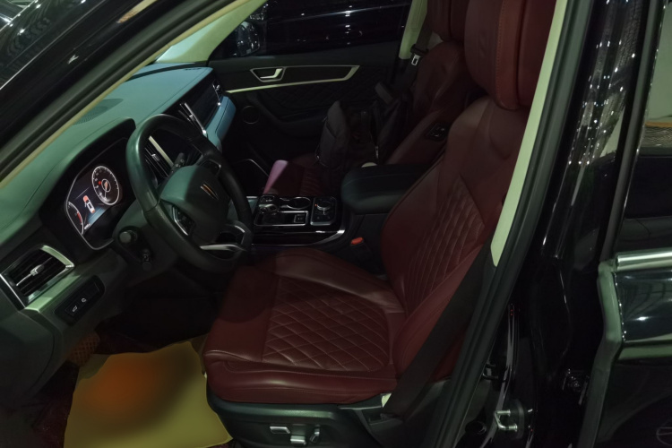 红旗HS7 2022款 3.0T 自动四驱智联旗畅版 七座中控内饰19