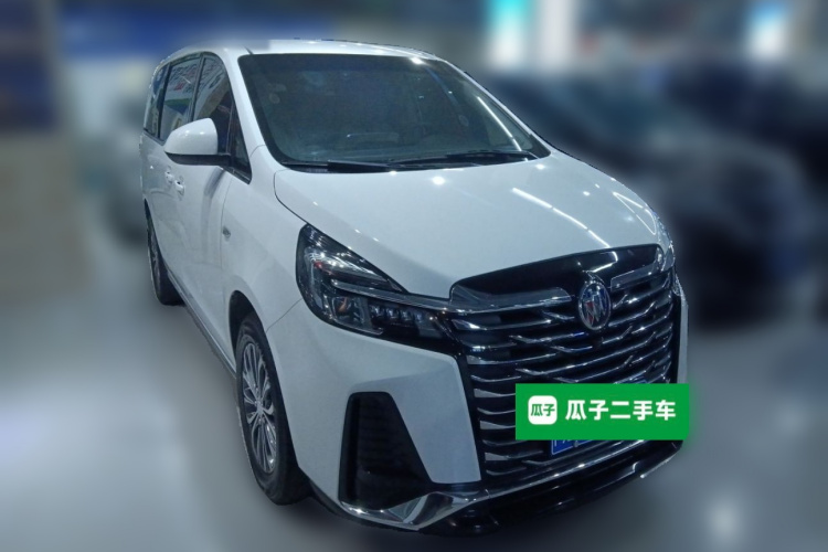 别克GL8 2023款 陆上公务舱 智享型车身外观3