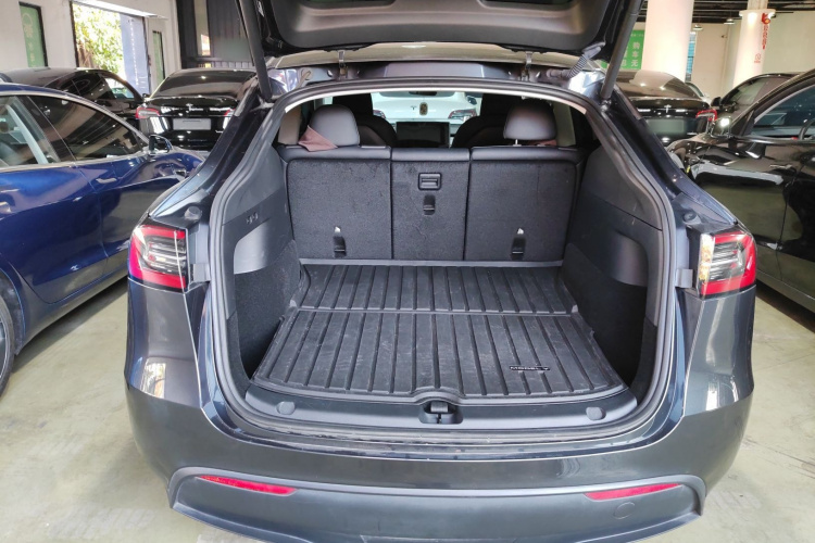 特斯拉 Model Y 2024款 后轮驱动版局部细节23