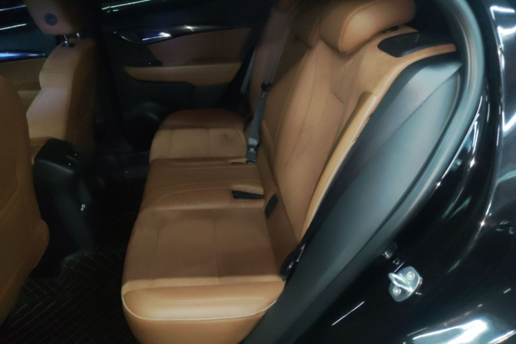 别克 2020款 昂科威S 652T 四驱豪华型中控内饰21