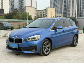 宝马2系旅行车 2018款 218i 尊享型运动套装