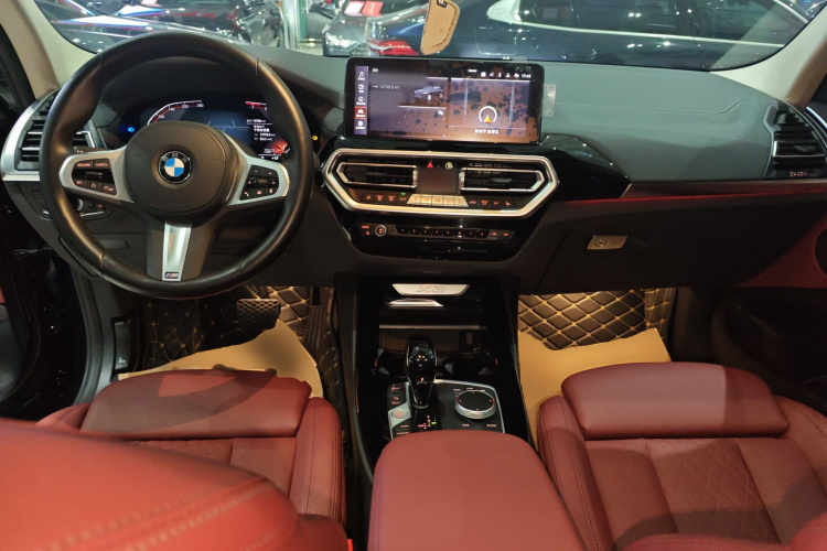 宝马X3 2022款 改款 xDrive25i M运动套装中控内饰12