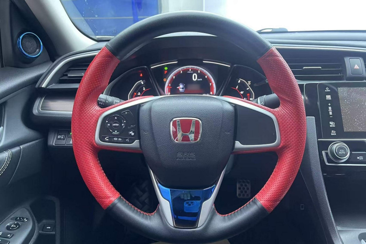 本田 思域 2019款 220TURBO CVT燃动版 国VI中控内饰13