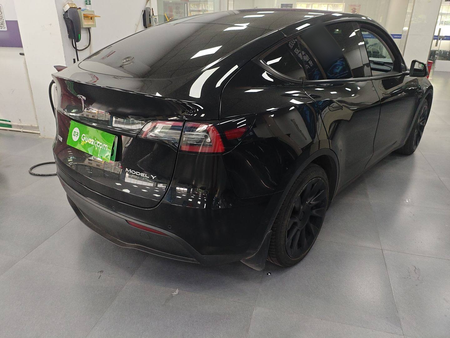 特斯拉 Model Y 2021款 标准续航后驱版