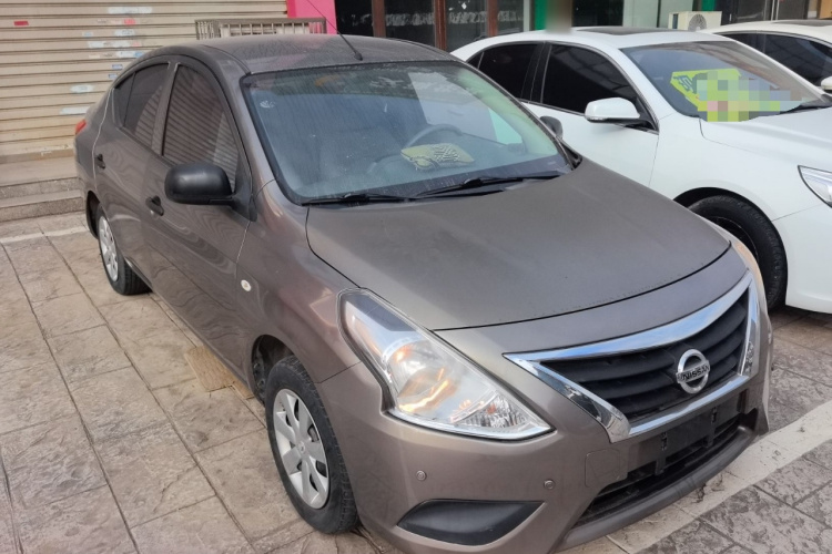 日产 阳光 2015款 1.5XE CVT舒适版车身外观3