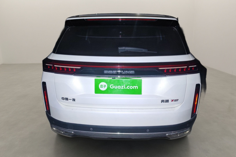 奔腾T99 2022款 20TD 自动运动尊享型车身外观6