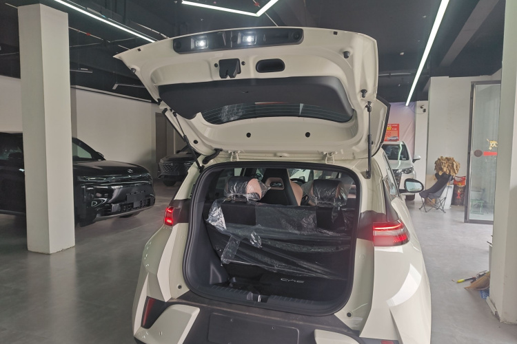 比亚迪 海鸥 2025款 智驾版 305km 活力版局部细节23