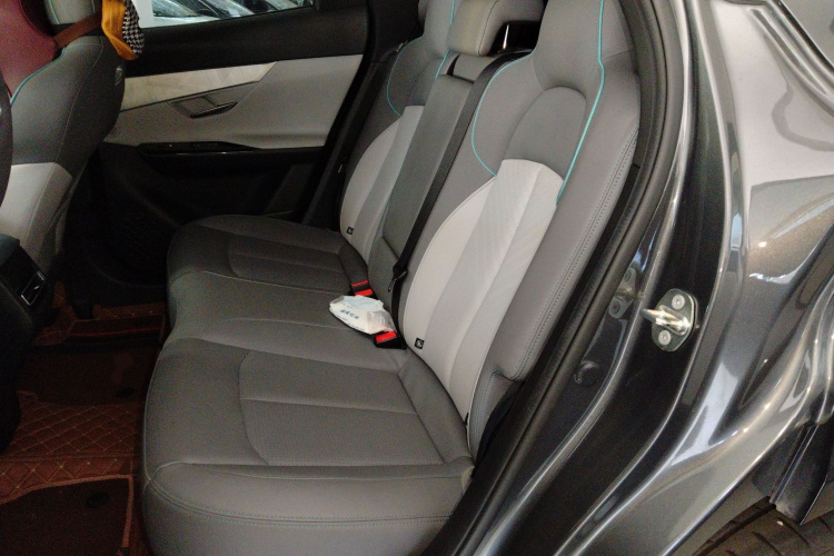 长安UNI-T 2023款 第二代 1.5T 尊贵型中控内饰21