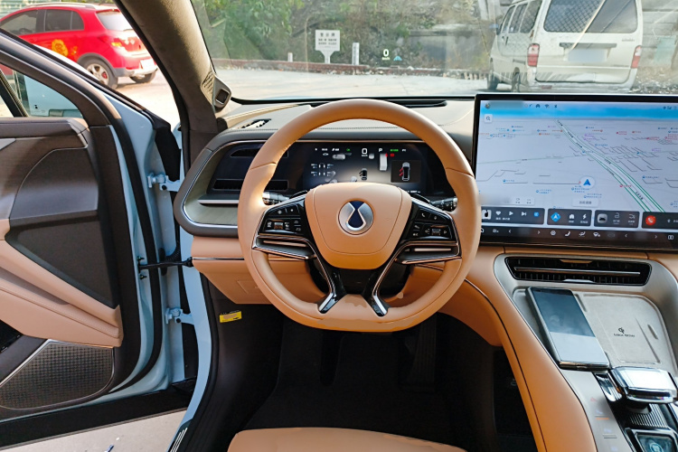 腾势N7 2024款 630 四驱智驾Max版局部细节13