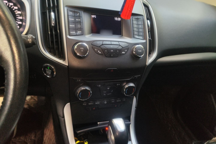 福特 锐界 2017款 EcoBoost 245 两驱铂锐型 5座局部细节16