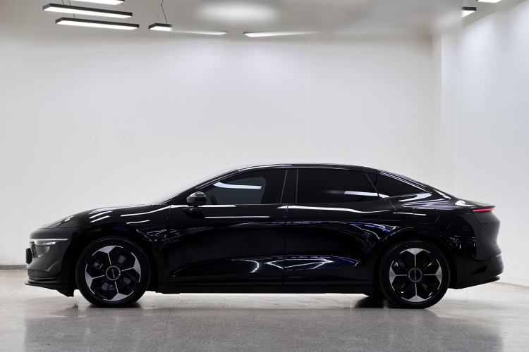 极氪007 2024款 四驱版 75kWh车身外观6005