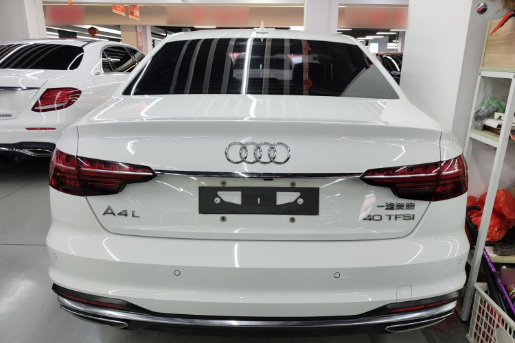 奥迪A4L 2020款 40 TFSI 时尚致雅型车身外观6
