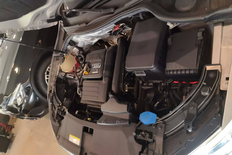 奥迪Q3 2018款 30周年年型 30 TFSI 时尚型局部细节24