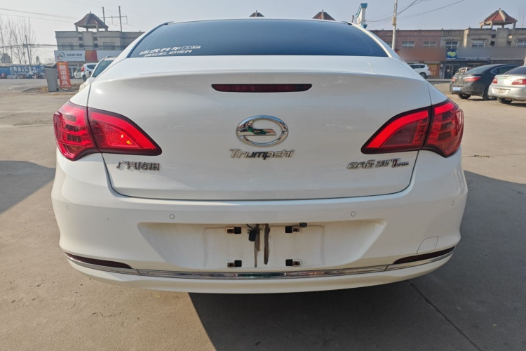 广汽传祺 传祺GA6 2016款 235T DCT精英版车身外观6004