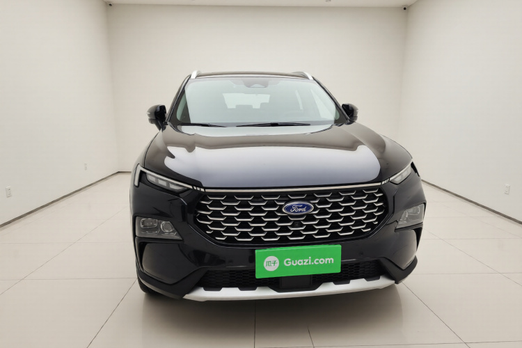 福特 领睿 2022款 改款 EcoBoost 170 尊领型车身外观2