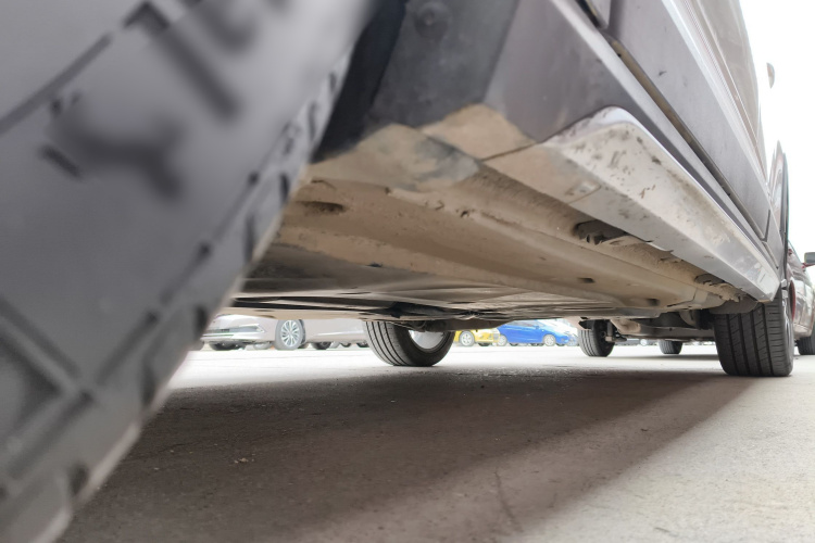 大众 2021款 途安L 280TSI DSG拓界版 7座局部细节9004