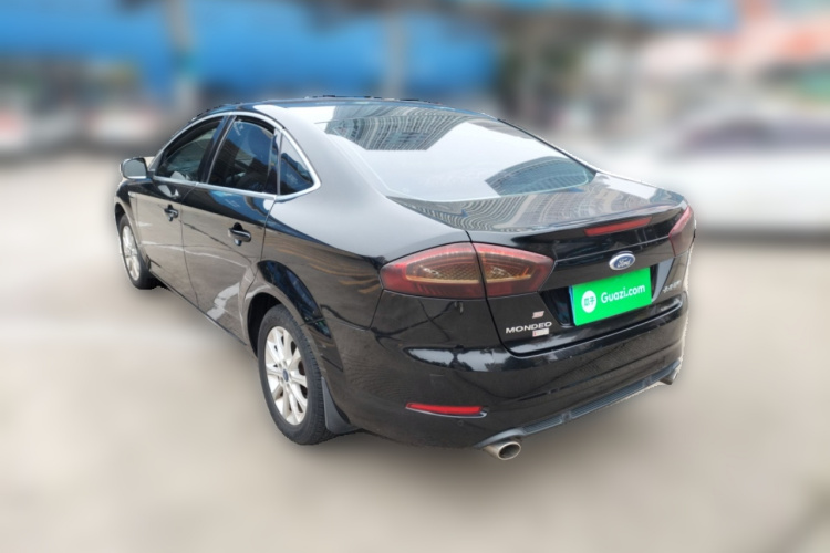 福特 致胜 2013款 2.3L 时尚型车身外观5