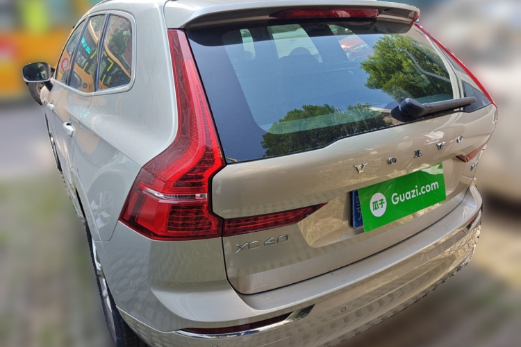 沃尔沃XC60 2020款 T5 四驱智逸豪华版车身外观6003