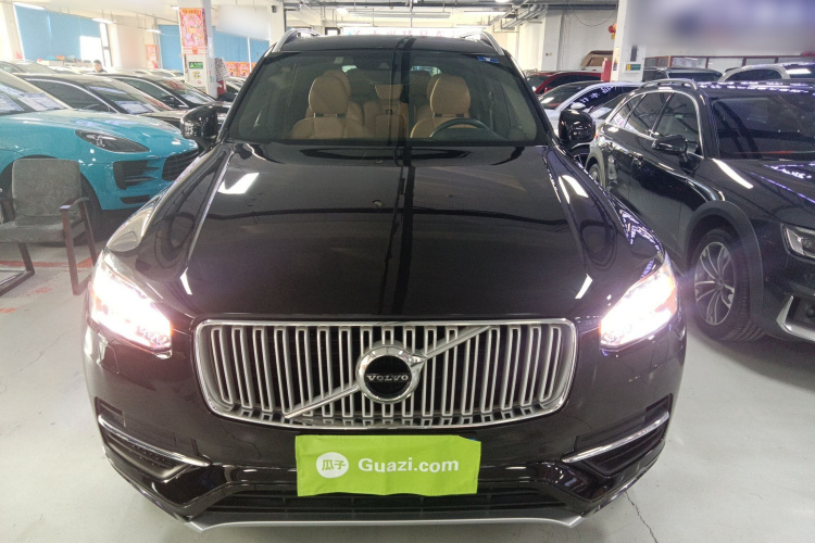 沃尔沃XC90 2017款 T6 智逸版 7座车身外观2