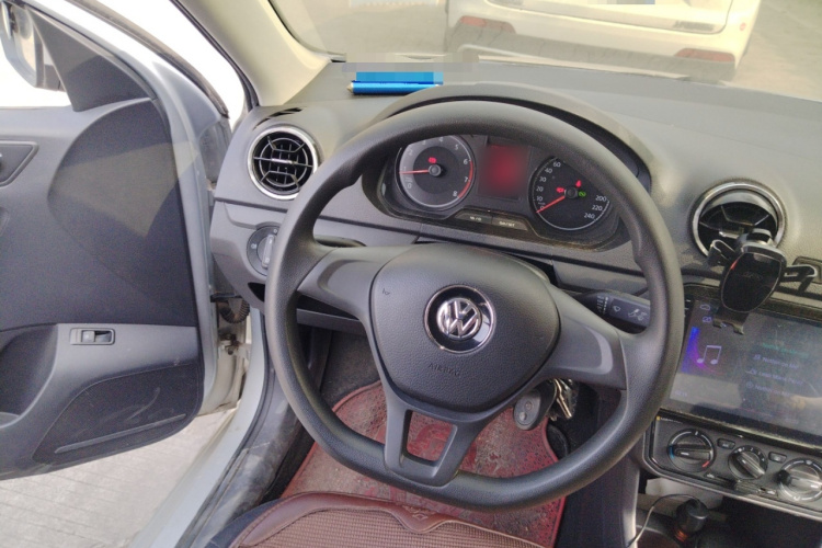 大众 捷达 2017款 1.5L 自动时尚型中控内饰13