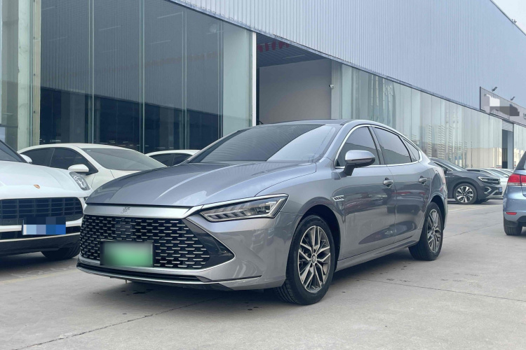 比亚迪 秦PLUS 2021款 DM-i 55KM 旗舰型车身外观6003