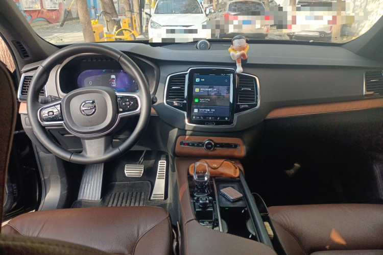 沃尔沃XC90 2023款 B6 智逸豪华版 7座中控内饰12