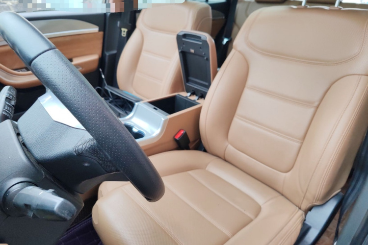 野马汽车 野马T80 2017款 1.5T 手动炫酷版中控内饰19