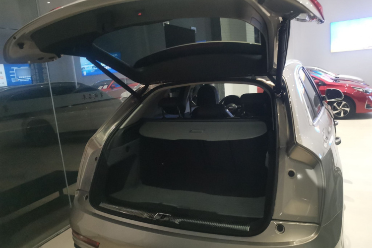 奥迪Q3 2018款 30 TFSI 时尚型典藏版局部细节23