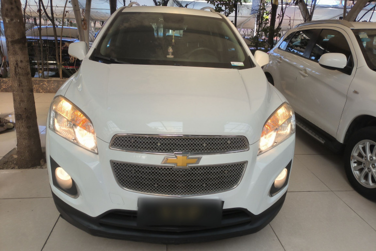 雪佛兰 创酷 2014款 1.4T 自动两驱舒适型车身外观2