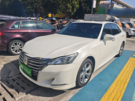 丰田 皇冠 2015款 2.0T 时尚版