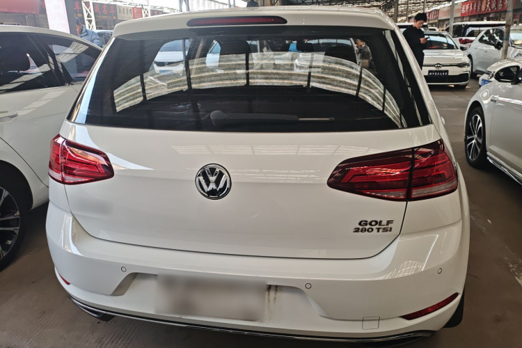 大众 高尔夫 2020款 挚爱版 280TSI DSG舒适型车身外观6