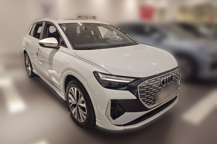 奥迪Q4 e-tron 2024款 40 e-tron 创行版车身外观3