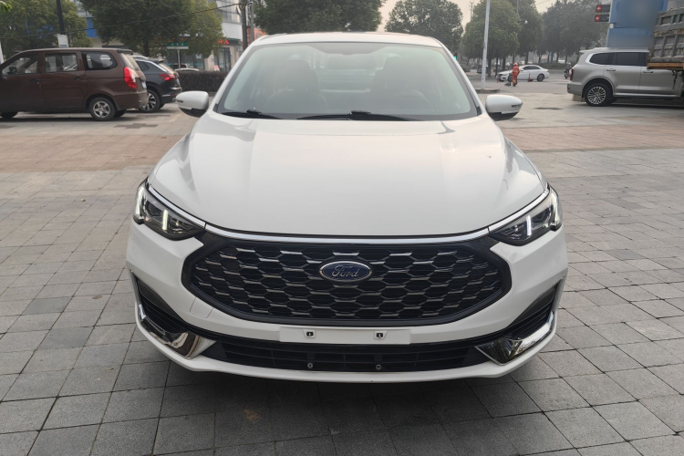 福特 福睿斯 2021款 1.5L 自动钻石版车身外观6004