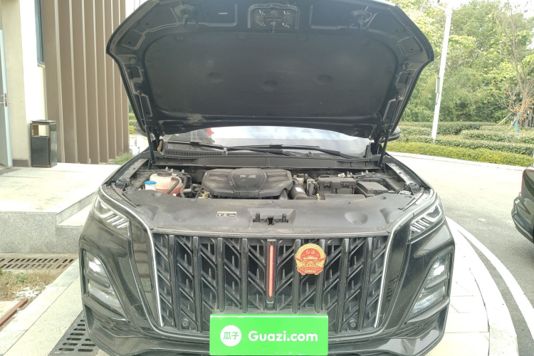 红旗HS5 2025款 2.0T 两驱玄影版机舱底盘24