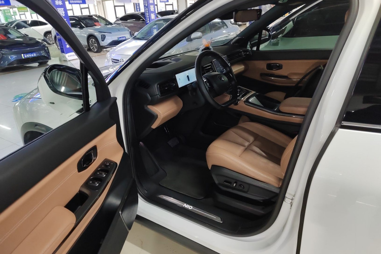 蔚来ES8 2020款 580KM 六座版中控内饰20