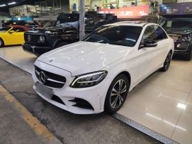 奔驰C级 2019款 C 260 运动版