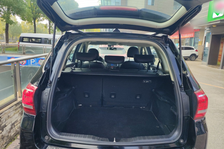 哈弗H6 2014款 运动版 1.5T 手动两驱精英型机舱底盘23