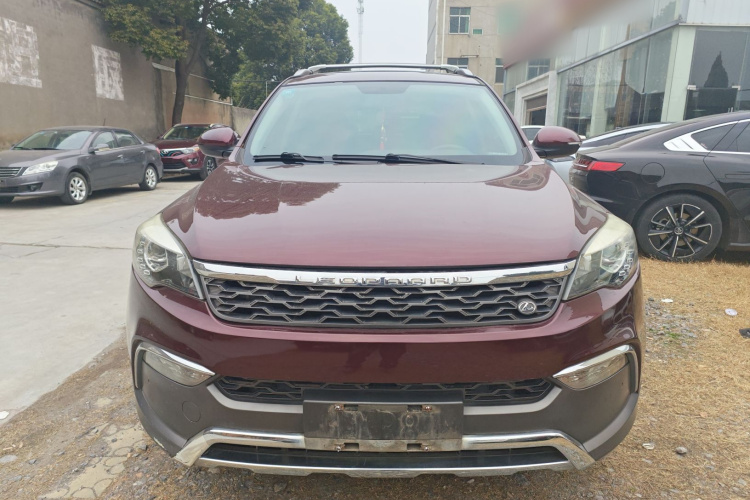 猎豹汽车 猎豹CS10 2015款 2.0T 手动至尊型车身外观2