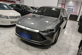 比亚迪 秦PLUS 2023款 冠军版 DM-i 55KM领先型