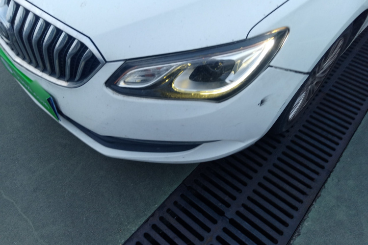 别克 英朗 2015款 18T 双离合精英型局部细节36