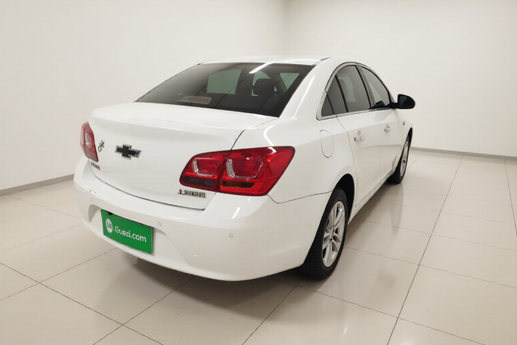 雪佛兰 科鲁兹 2015款 1.5L 经典 SE AT车身外观7