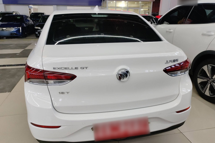 别克 英朗 2019款 18T 自动互联精英型 国VI车身外观6