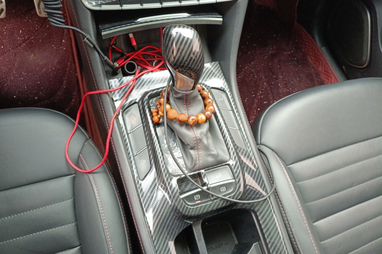 名爵HS 2018款 20T 自动两驱荷尔蒙激情版 国V局部细节18